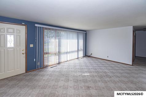 1458 2nd SE Mason City IA 50401