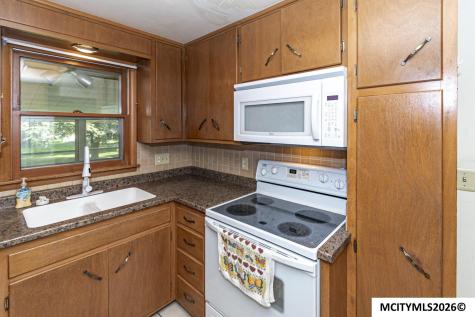 1458 2nd SE Mason City IA 50401