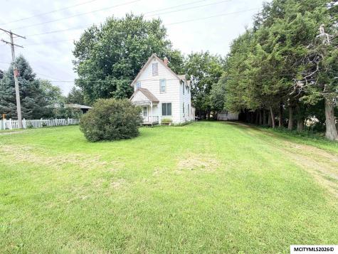 1215 S 7th Street Osage IA 50461