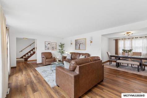 1773 Springview Drive Mason City IA 50401