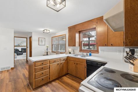 1773 Springview Drive Mason City IA 50401