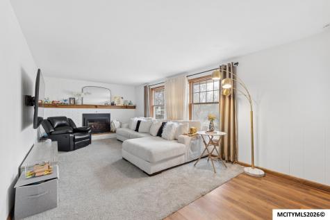 1773 Springview Drive Mason City IA 50401