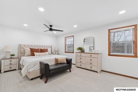 1773 Springview Drive Mason City IA 50401