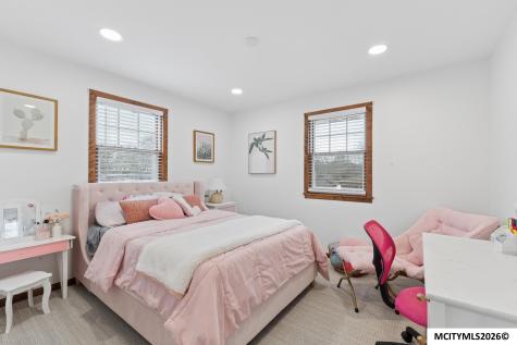 1773 Springview Drive Mason City IA 50401
