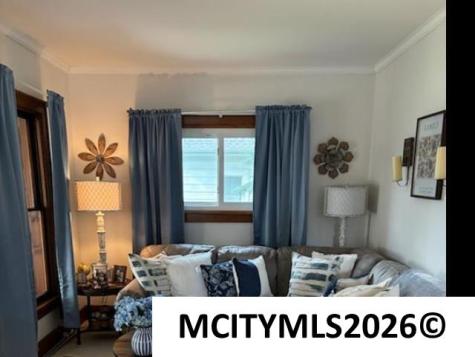 1217 N President Avenue Mason City IA 50401
