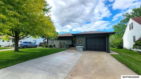 40 Mission Drive Mason City IA 50401