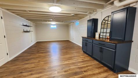 40 Mission Drive Mason City IA 50401