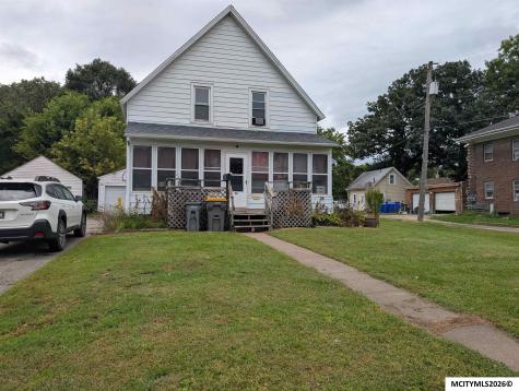 116 13th NE Mason City IA 50401