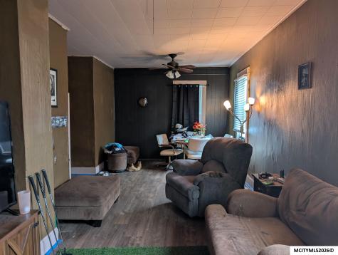 116 13th NE Mason City IA 50401