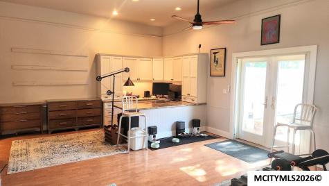 232 5th NW Mason City IA 50401