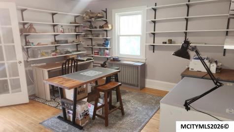 232 5th NW Mason City IA 50401