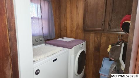 107 E Walnut Street Manly IA 50456