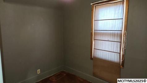 107 E Walnut Street Manly IA 50456