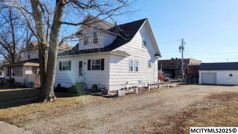 107 E Walnut Street Manly IA 50456