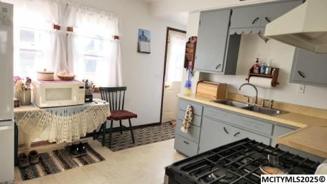 107 E Walnut Street Manly IA 50456