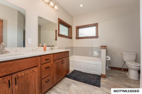 605 Bedford Street Clear Lake IA 50428