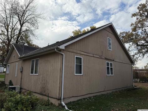 211 Mars Hill Drive Clear Lake IA 50428