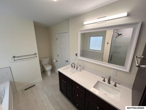 1204 Ruby Court Mason City IA 50401