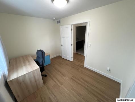 1204 Ruby Court Mason City IA 50401