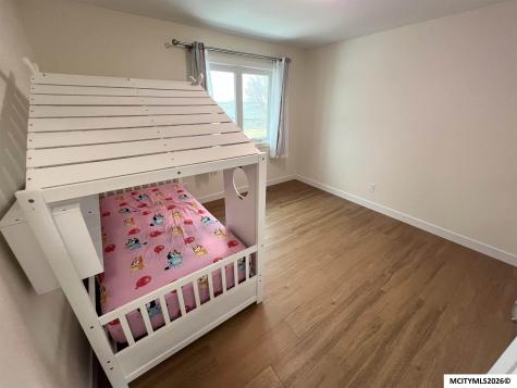 1204 Ruby Court Mason City IA 50401