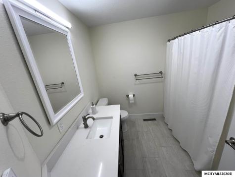 1204 Ruby Court Mason City IA 50401