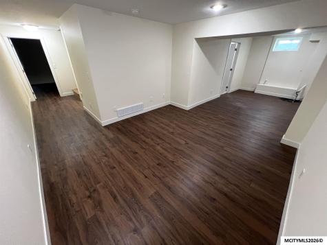1204 Ruby Court Mason City IA 50401