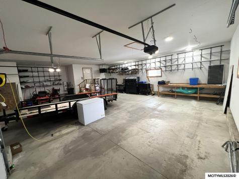 1204 Ruby Court Mason City IA 50401