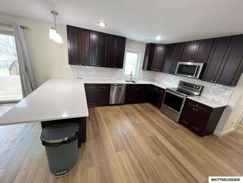 1204 Ruby Court Mason City IA 50401