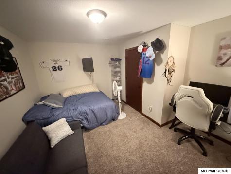 2716 Morning Star Court Mason City IA 50401