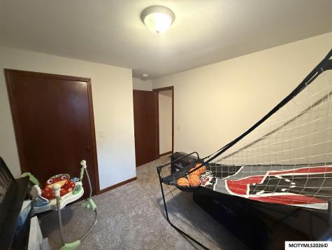 2716 Morning Star Court Mason City IA 50401