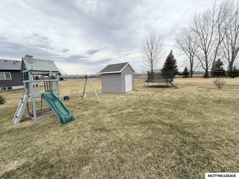 2716 Morning Star Court Mason City IA 50401