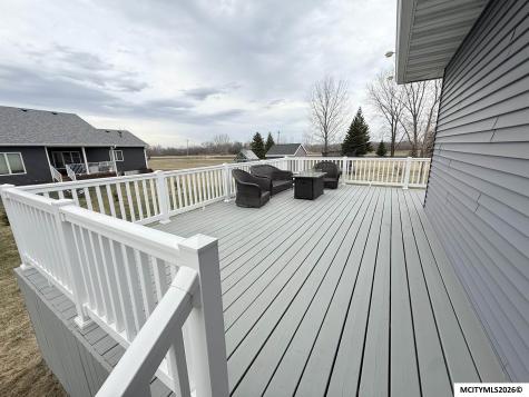 2716 Morning Star Court Mason City IA 50401