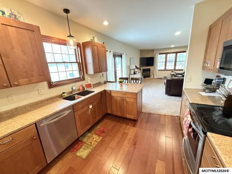 2716 Morning Star Court Mason City IA 50401