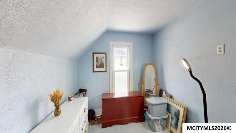 109 S 9th Street Clear Lake IA 50428