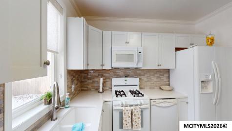 109 S 9th Street Clear Lake IA 50428