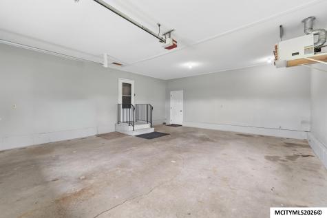 3310 S Delaware Mason City IA 50401
