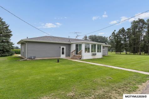 3310 S Delaware Mason City IA 50401