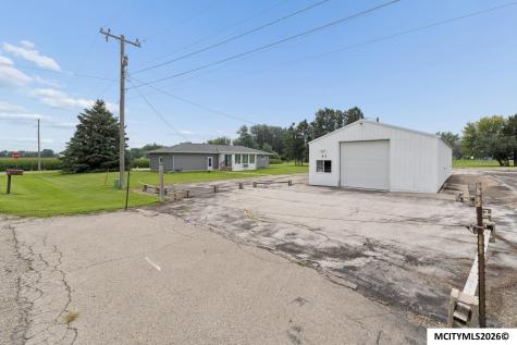 3310 S Delaware Mason City IA 50401
