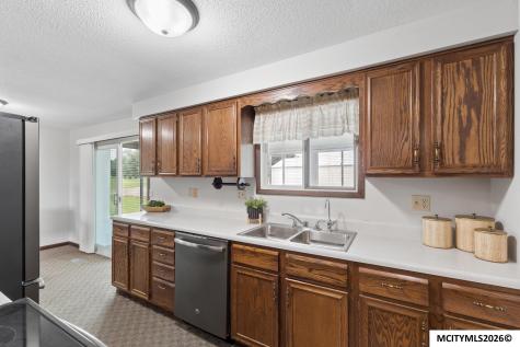 3310 S Delaware Mason City IA 50401