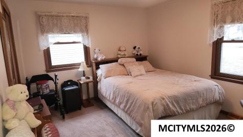 15 Lakeview Drive Mason City IA 50401