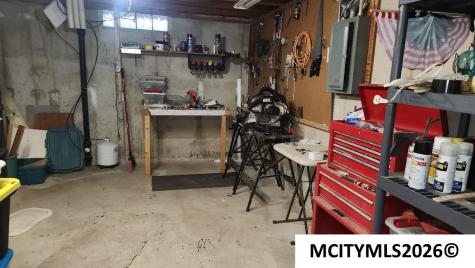 15 Lakeview Drive Mason City IA 50401