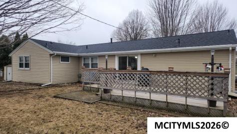 15 Lakeview Drive Mason City IA 50401