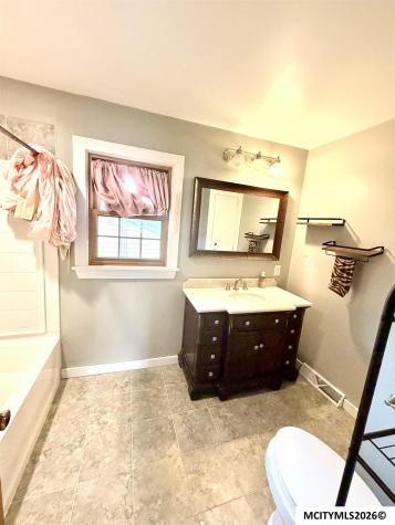 1044 Glendale Park Drive Hampton IA 50441