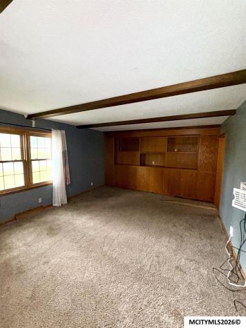 1044 Glendale Park Drive Hampton IA 50441