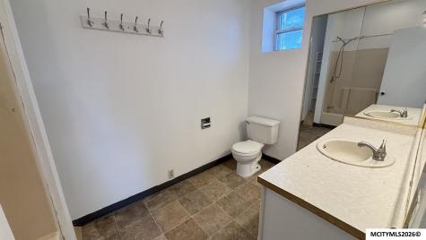1102 S Federal Avenue Mason City IA 50401