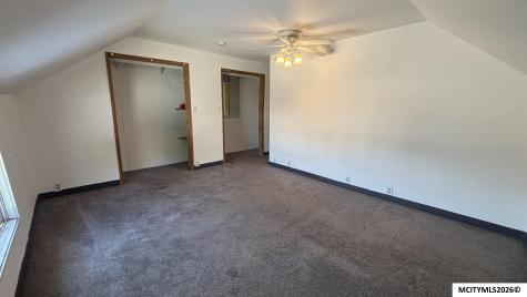 1102 S Federal Avenue Mason City IA 50401