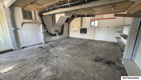 1102 S Federal Avenue Mason City IA 50401
