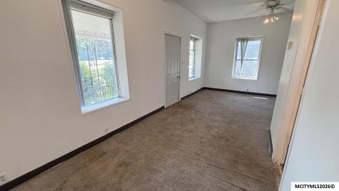 1102 S Federal Avenue Mason City IA 50401