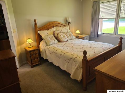 521 24th Place SW Mason City IA 50401