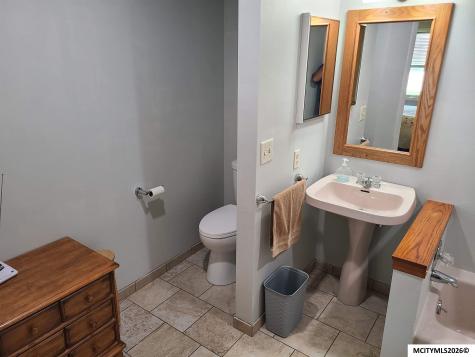 521 24th Place SW Mason City IA 50401